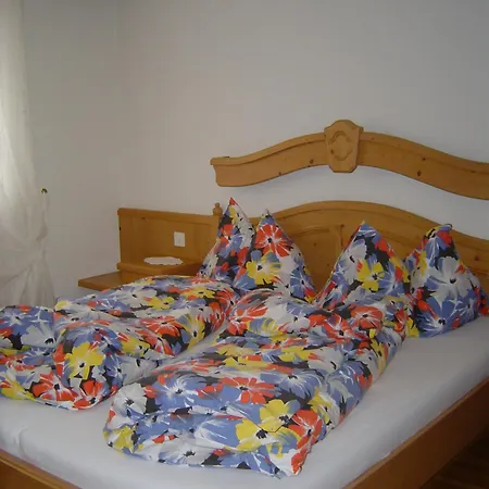 Appartamento Haus Adora *